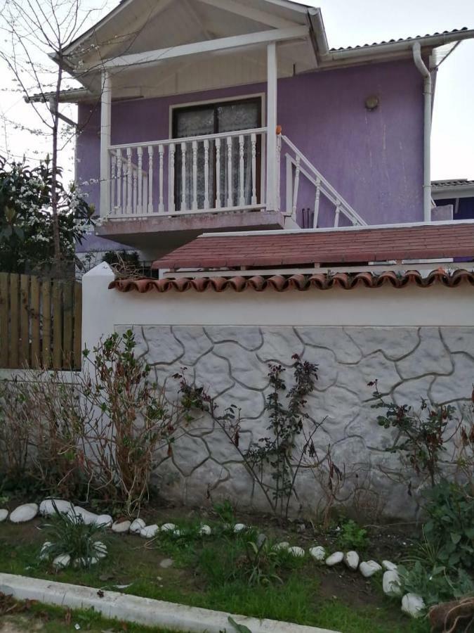 Rosy Chalé